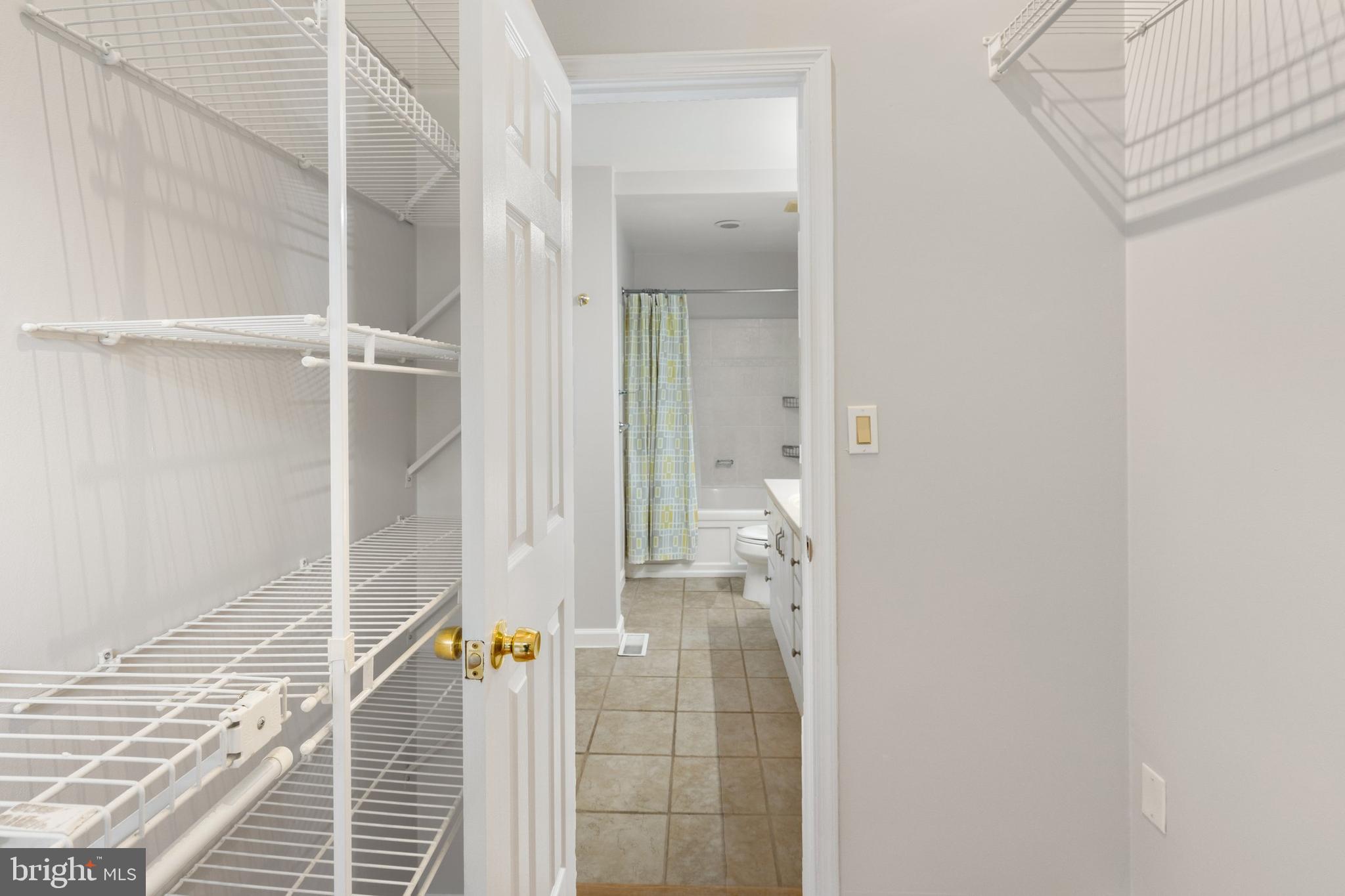 DORSEY HALL - Residential