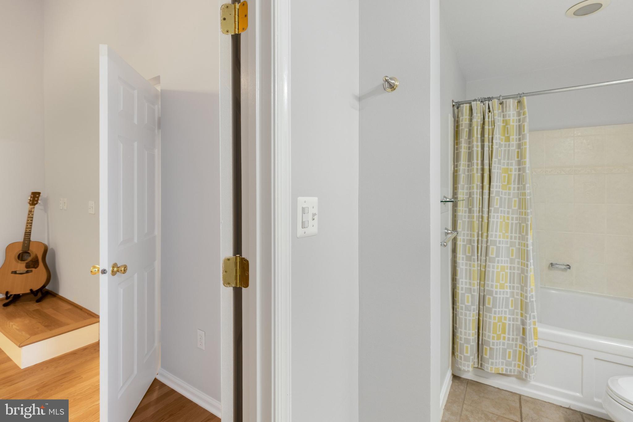 DORSEY HALL - Residential