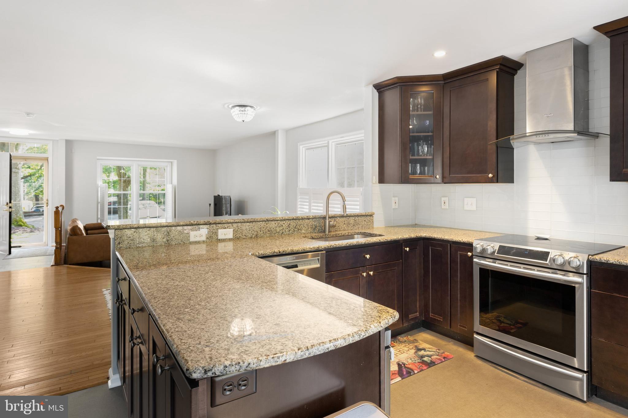 DORSEY HALL - Residential