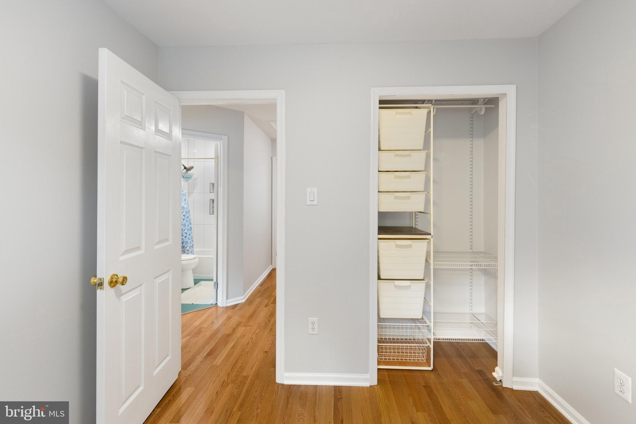 DORSEY HALL - Residential