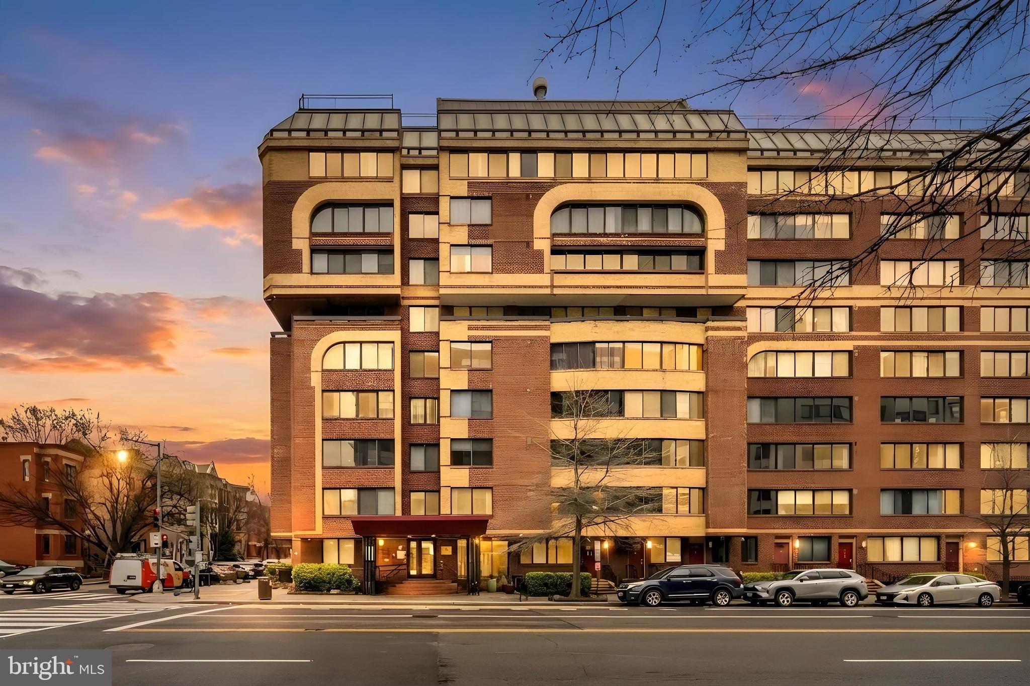 LOGAN CIRCLE - Residential