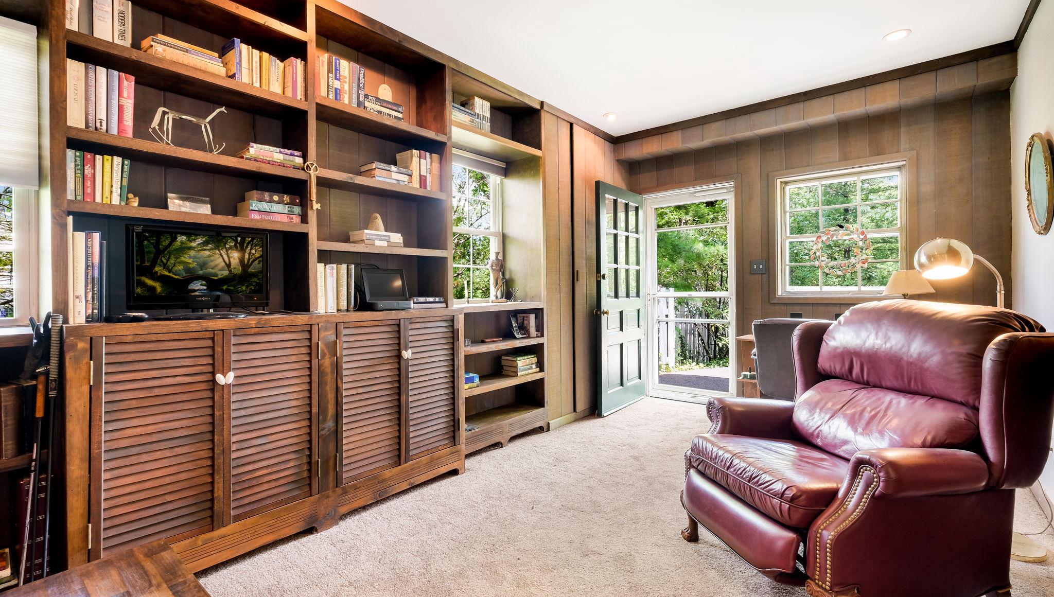 WASHINGTON VIL - Residential