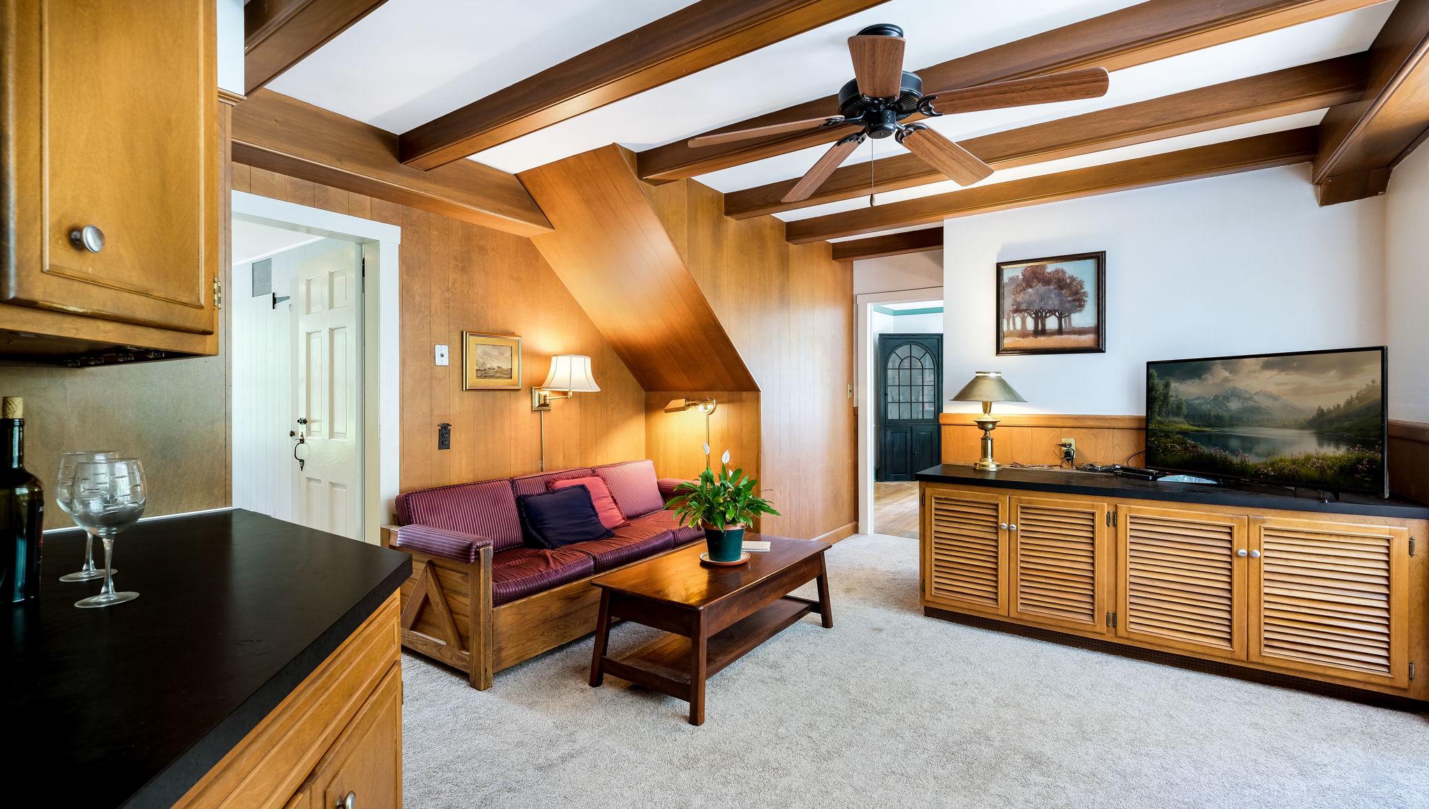 WASHINGTON VIL - Residential