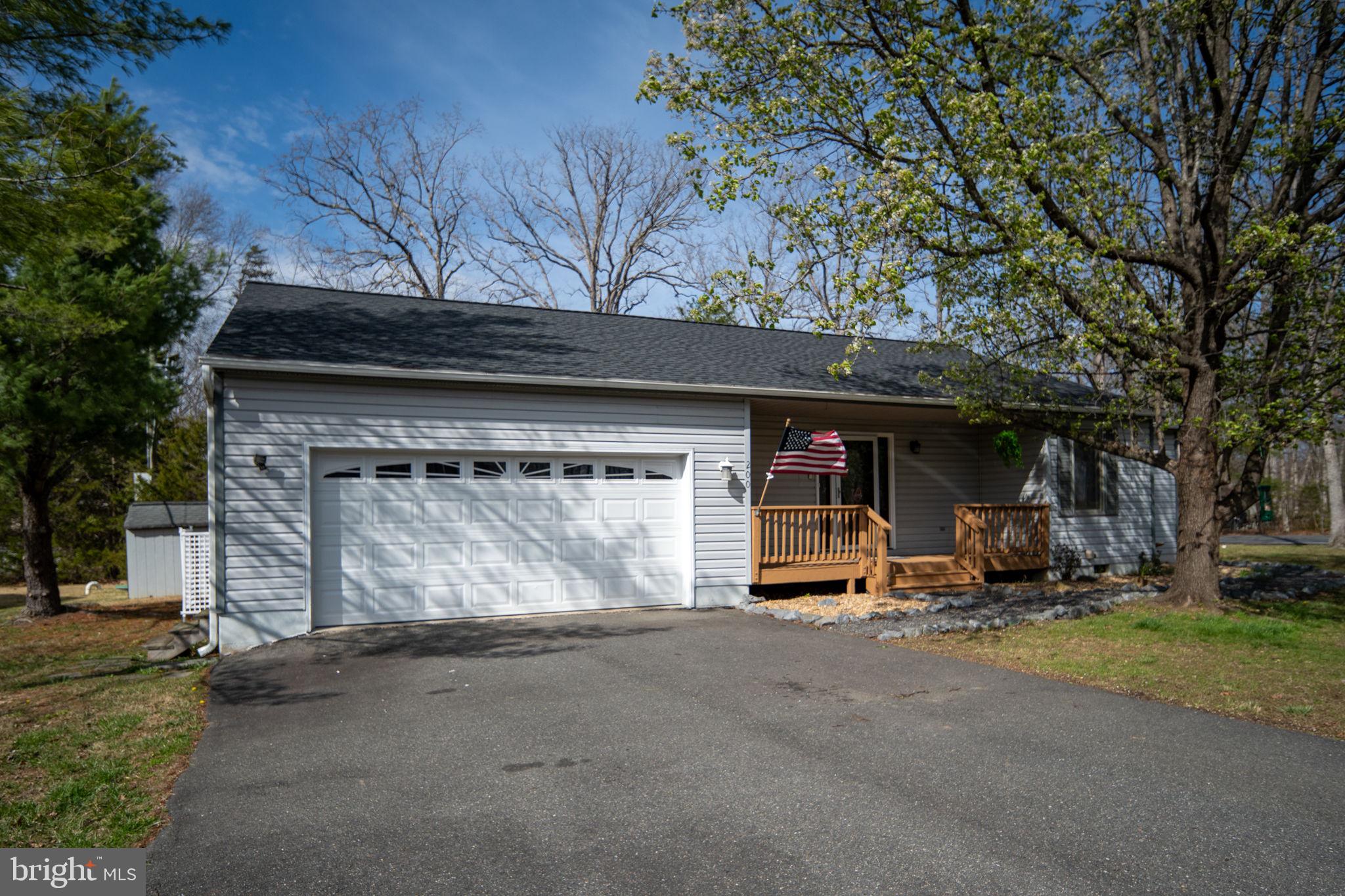 LAKE OF THE WOODS - Residential