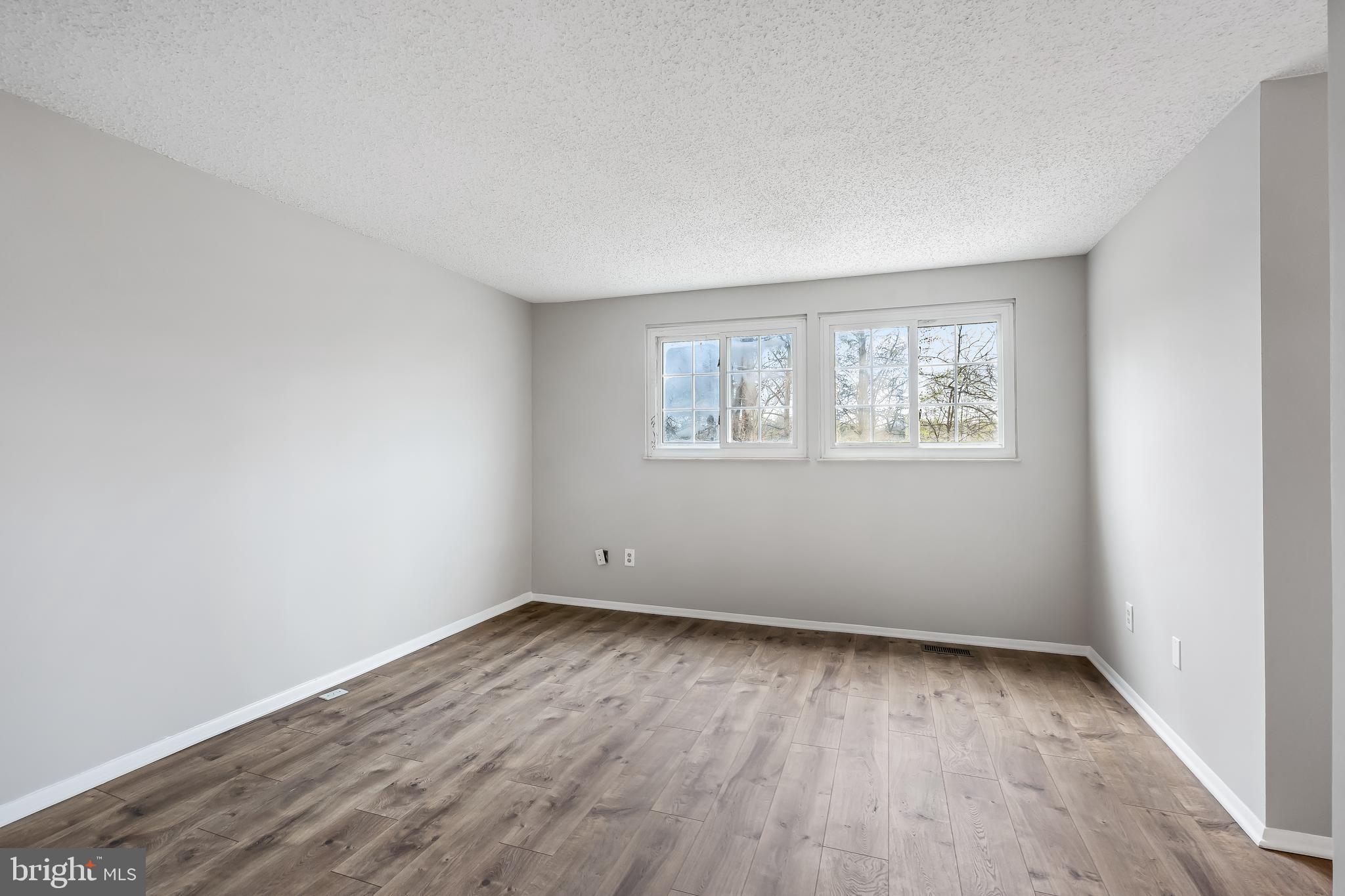 NEWINGTON FOREST - Residential