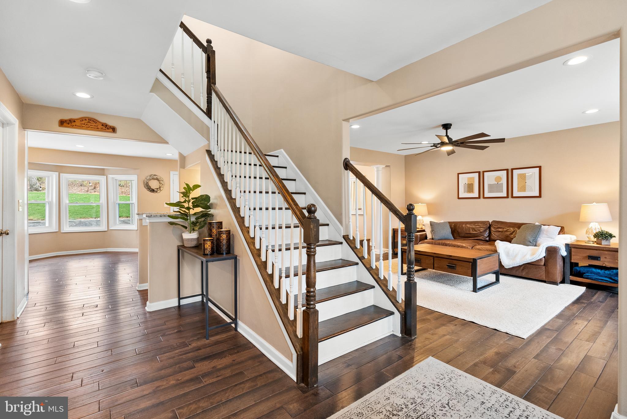 OLD TRIANGLE - Residential