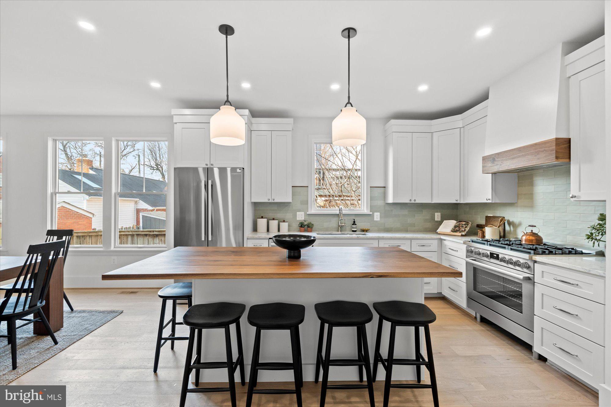 DEL RAY - Residential