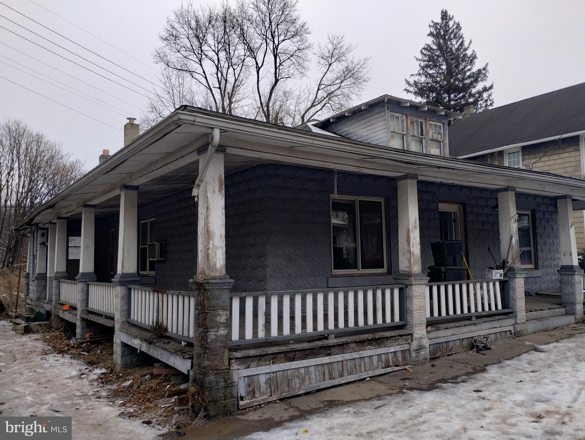 LEWISTOWN BORO - Residential