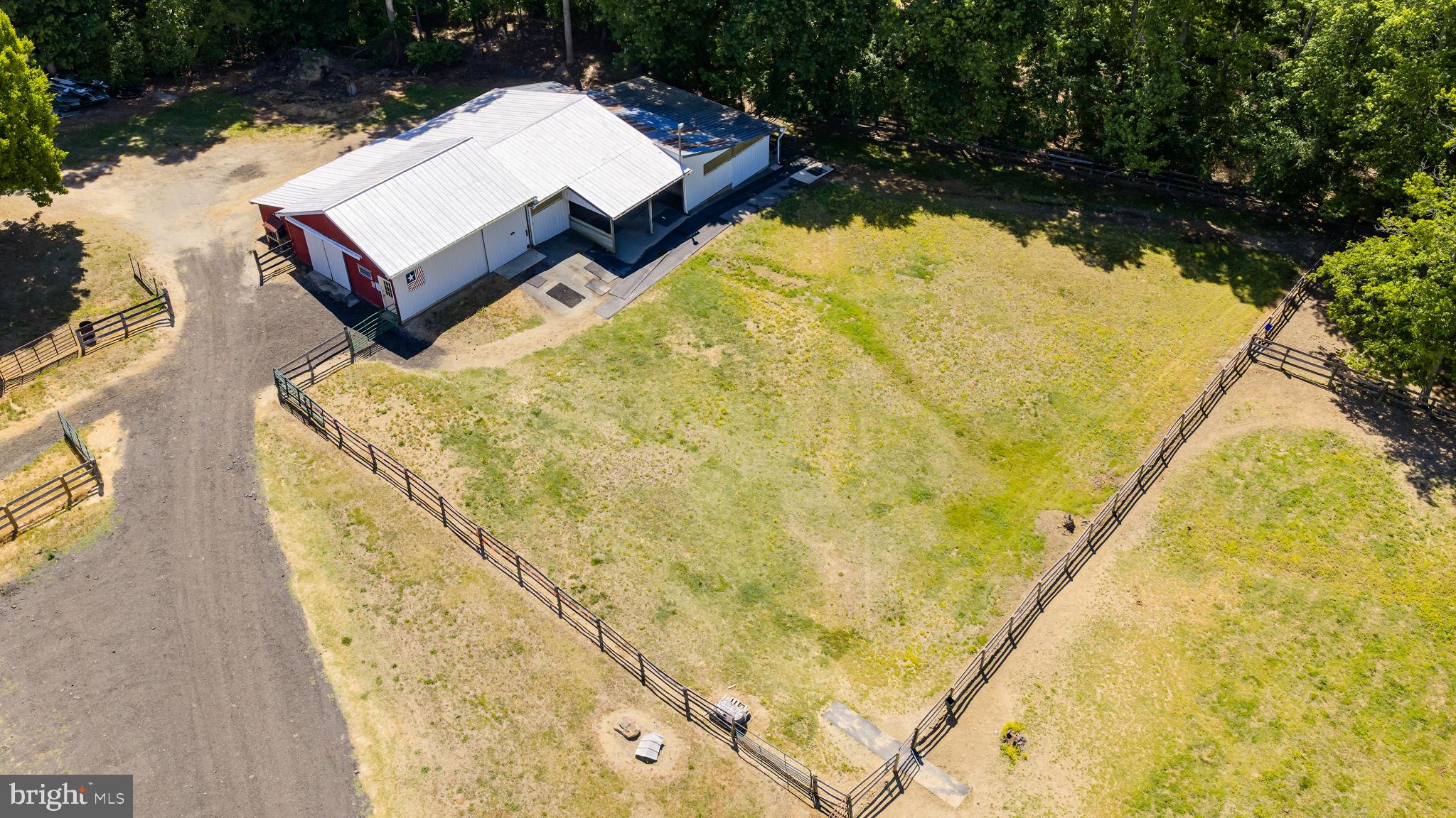 FLYTHE PROPERTY - Residential