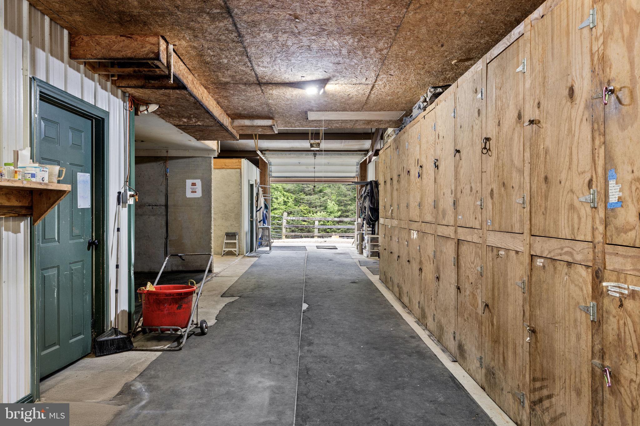 FLYTHE PROPERTY - Residential