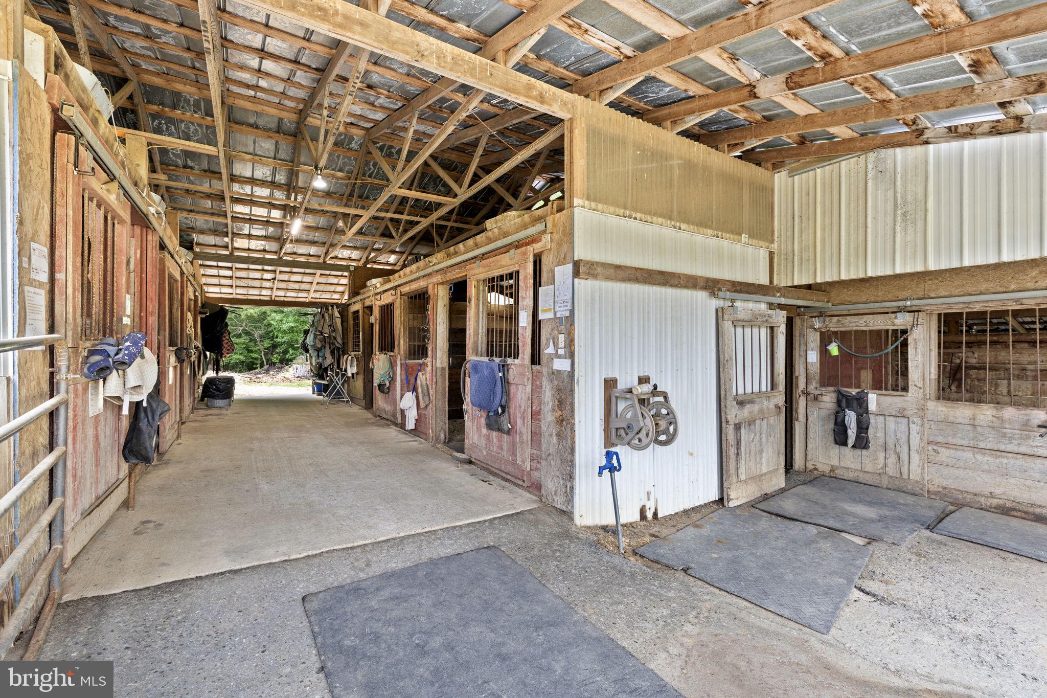 FLYTHE PROPERTY - Residential