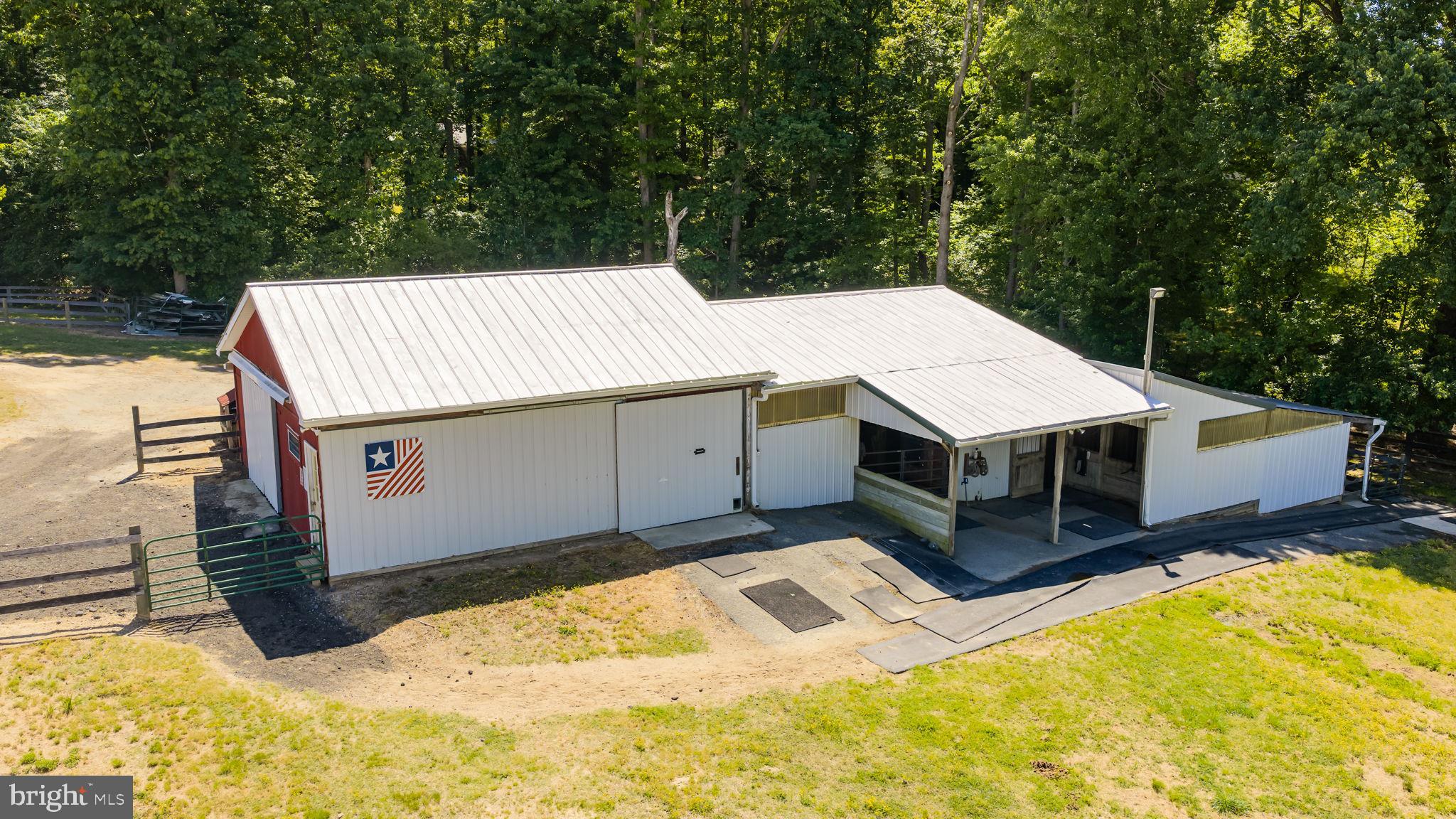 FLYTHE PROPERTY - Residential
