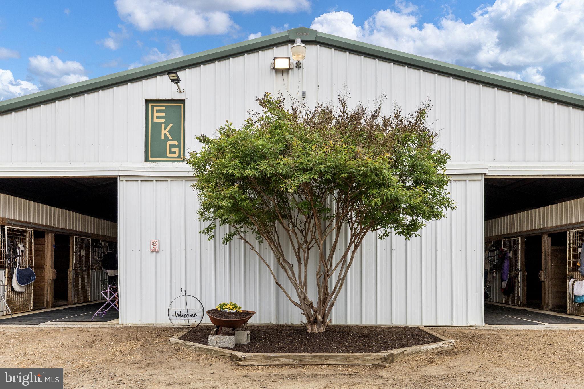FLYTHE PROPERTY - Residential