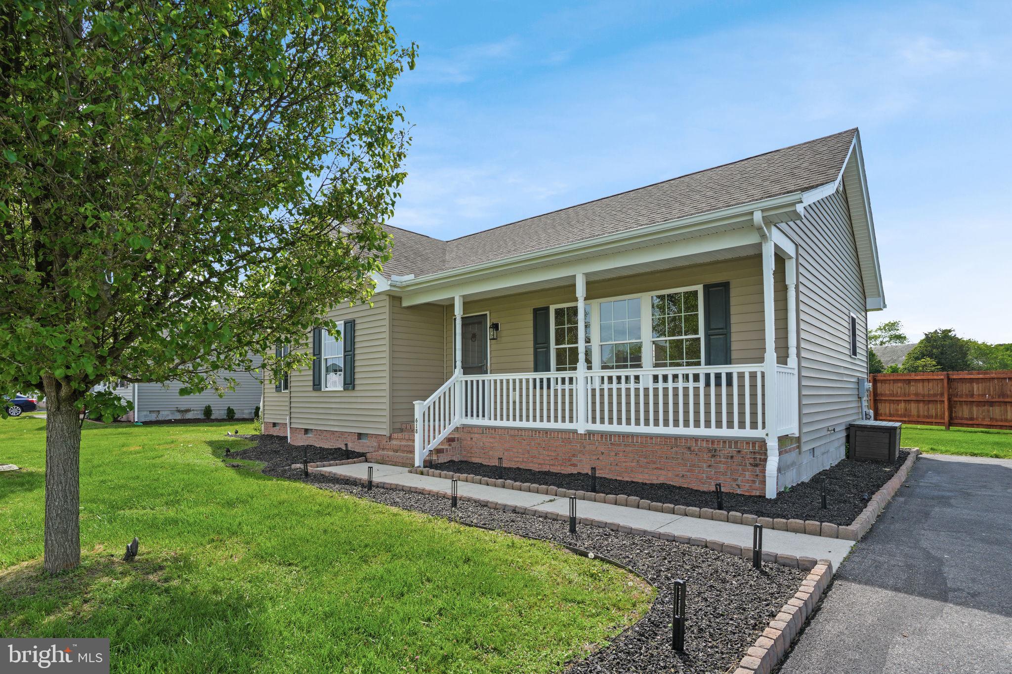 WOODLAND MANOR - Residential