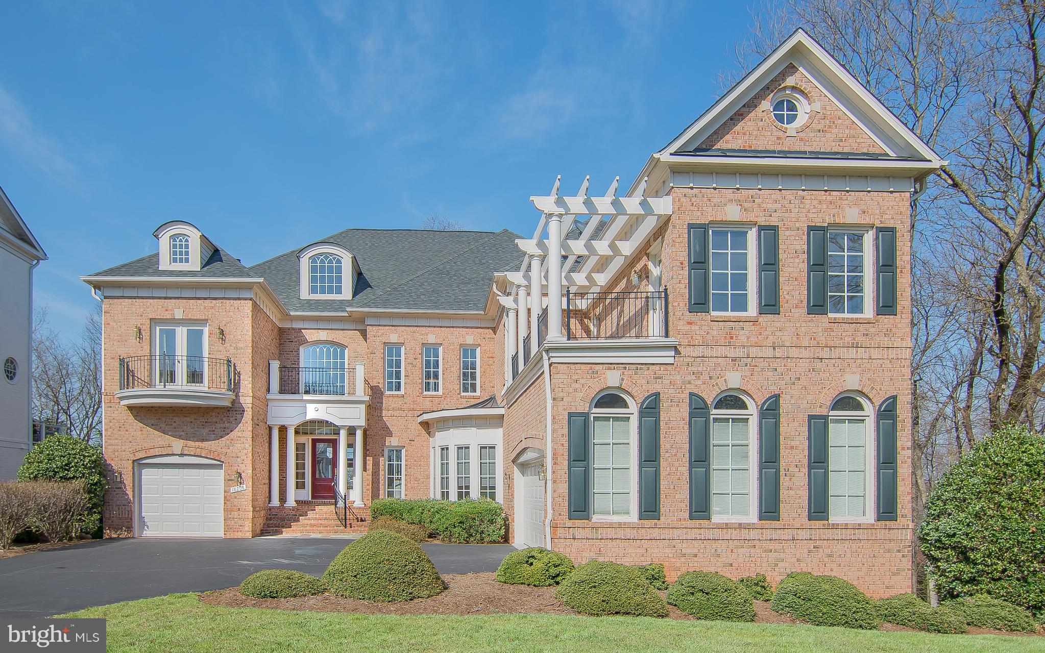 RIVER CREEK - Residential