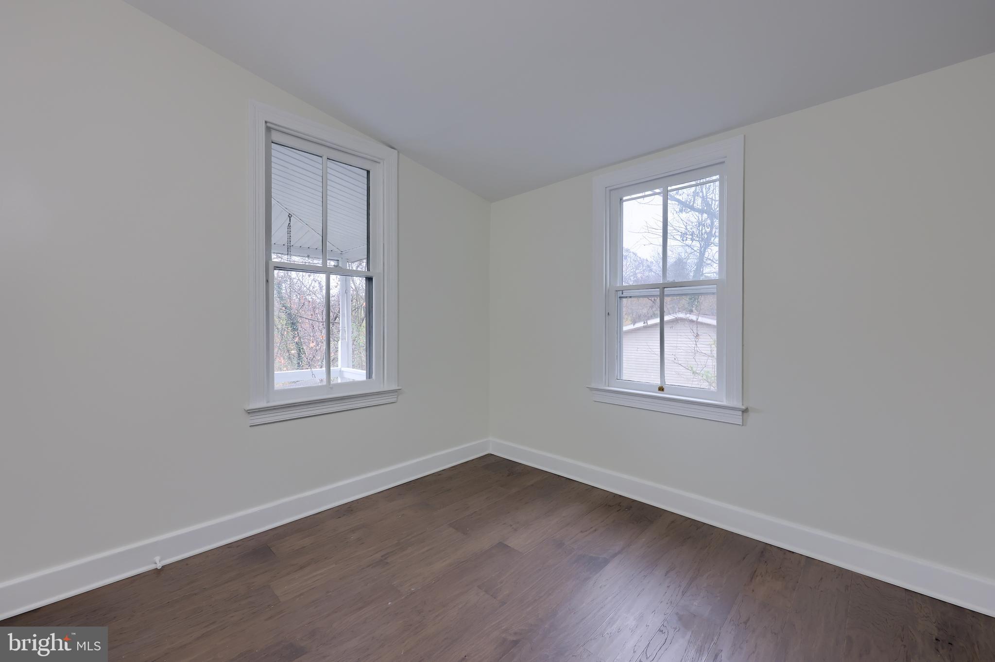 EAST MANCHESTER TWP. - Residential