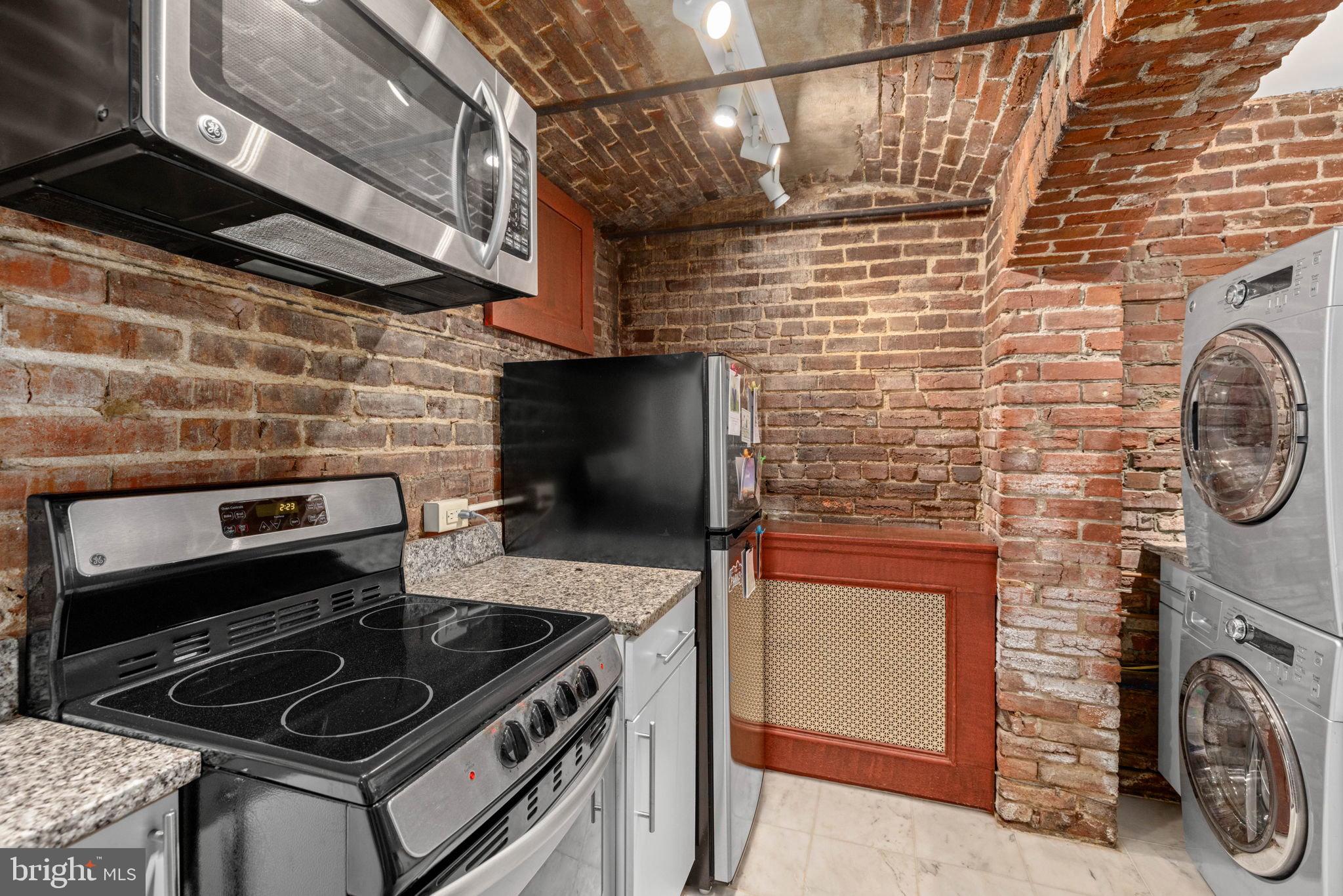 GEORGETOWN - Residential