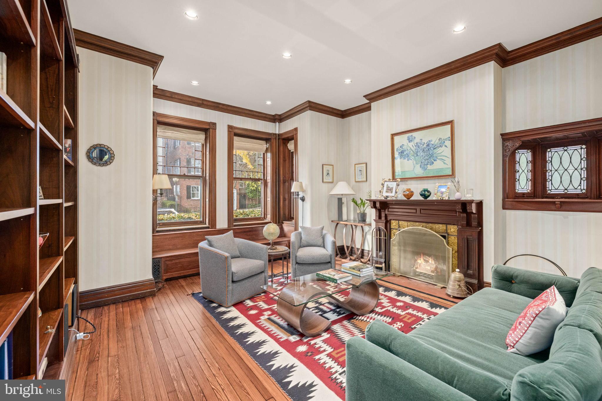 GEORGETOWN - Residential