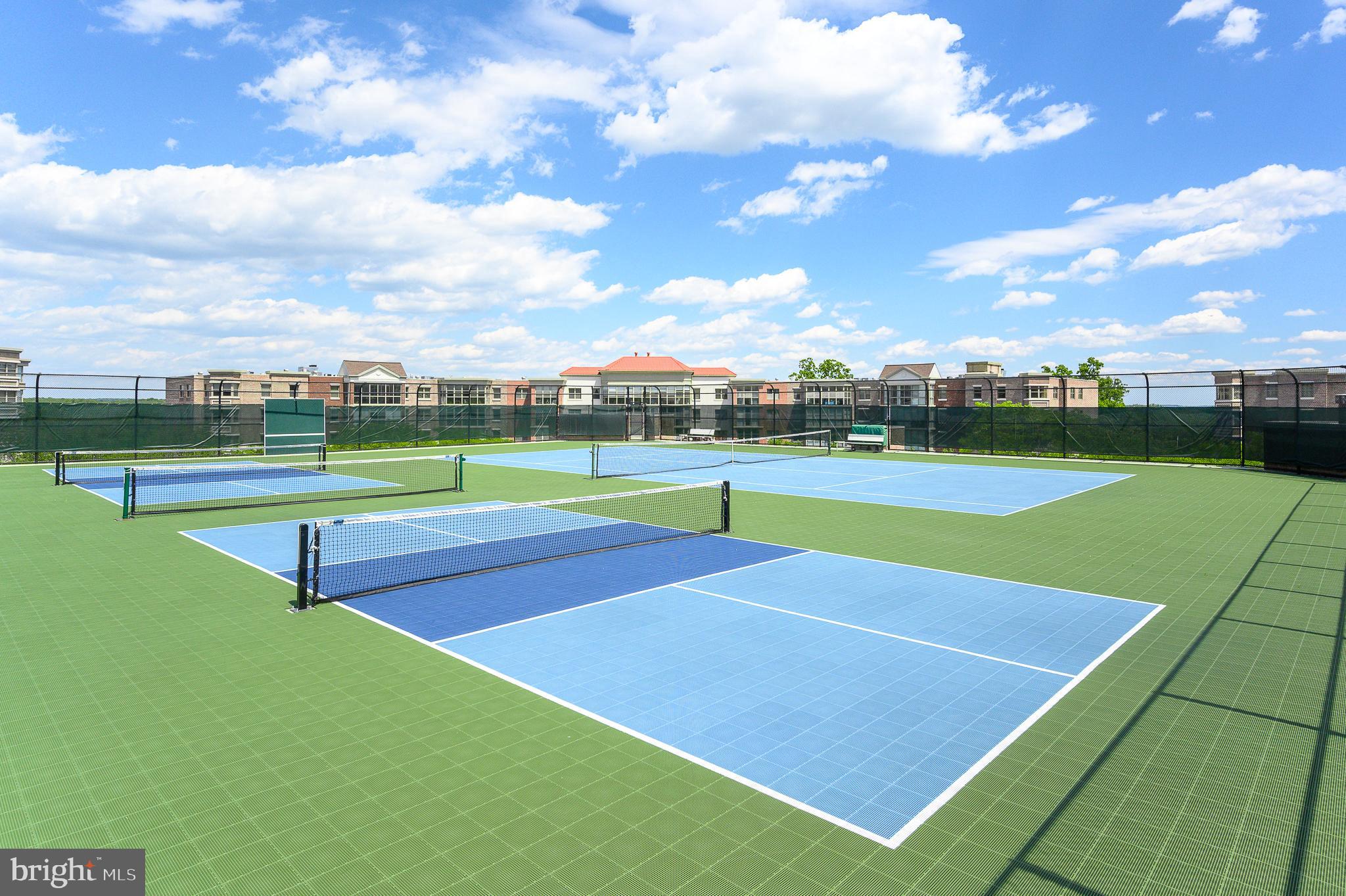 POTOMAC RIDGE AT LEISURE - Residential