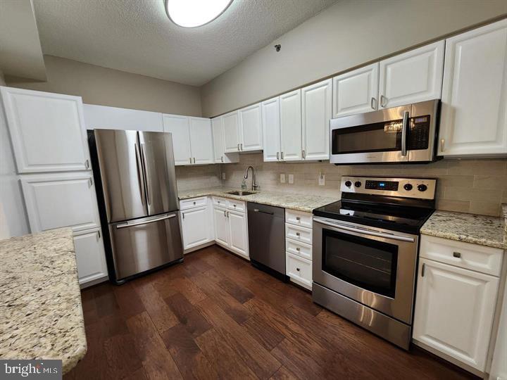 OVERLOOK AT LEISURE WORLD - Residential