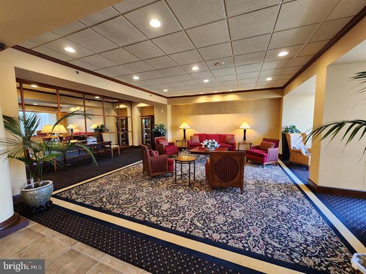 OVERLOOK AT LEISURE WORLD - Residential