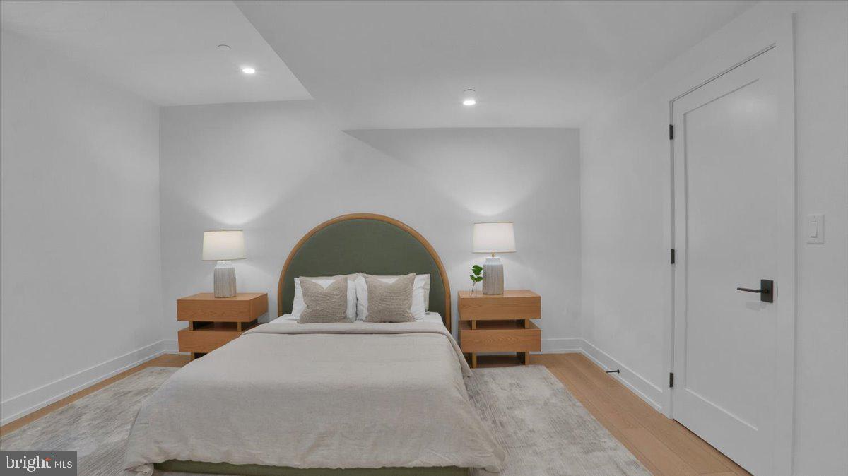 RIVERSTONE - Residential