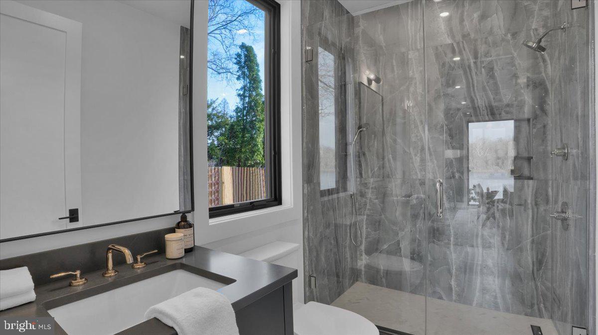 RIVERSTONE - Residential