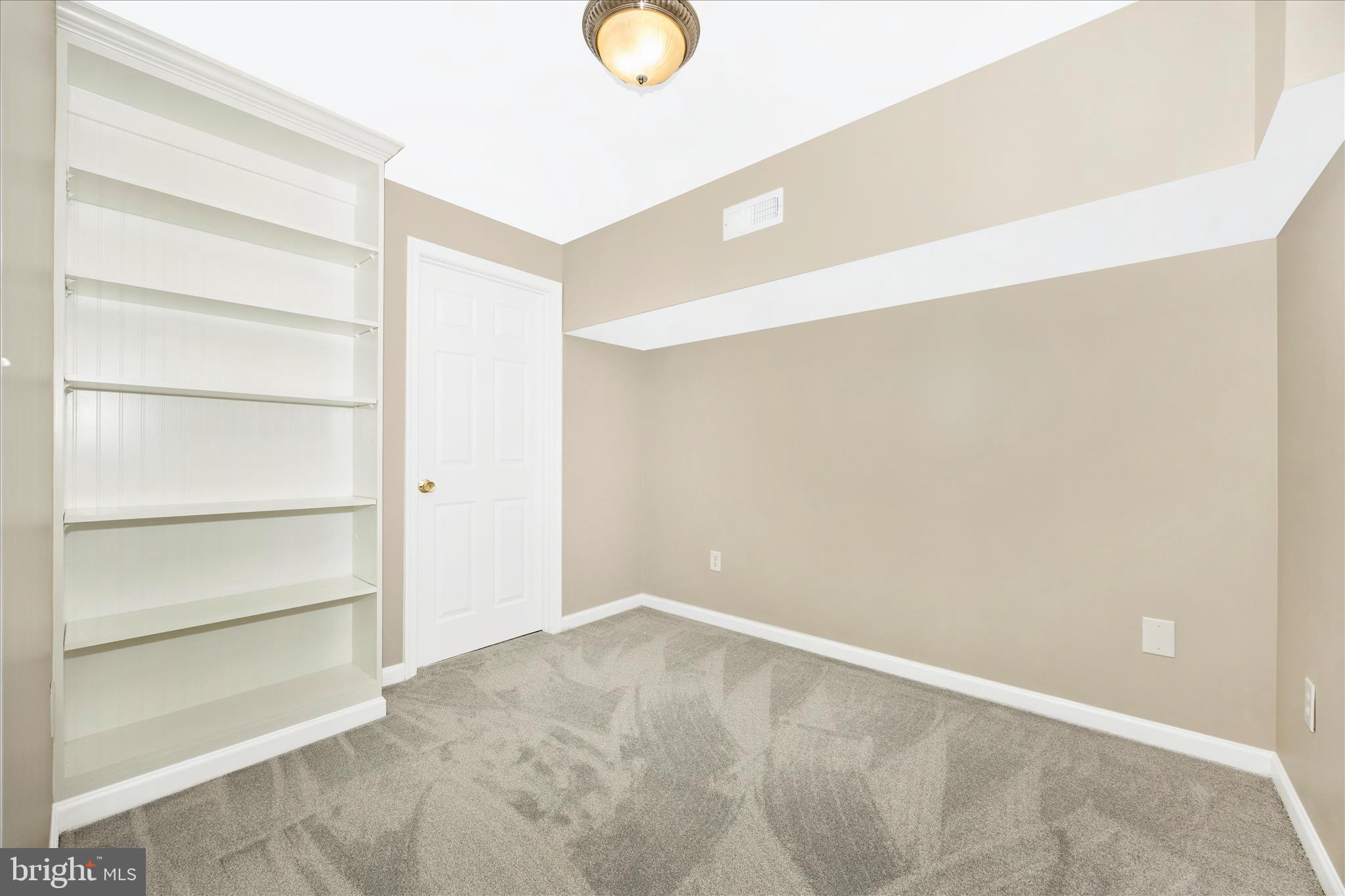 FOUNTAINHEAD NORTH - Residential