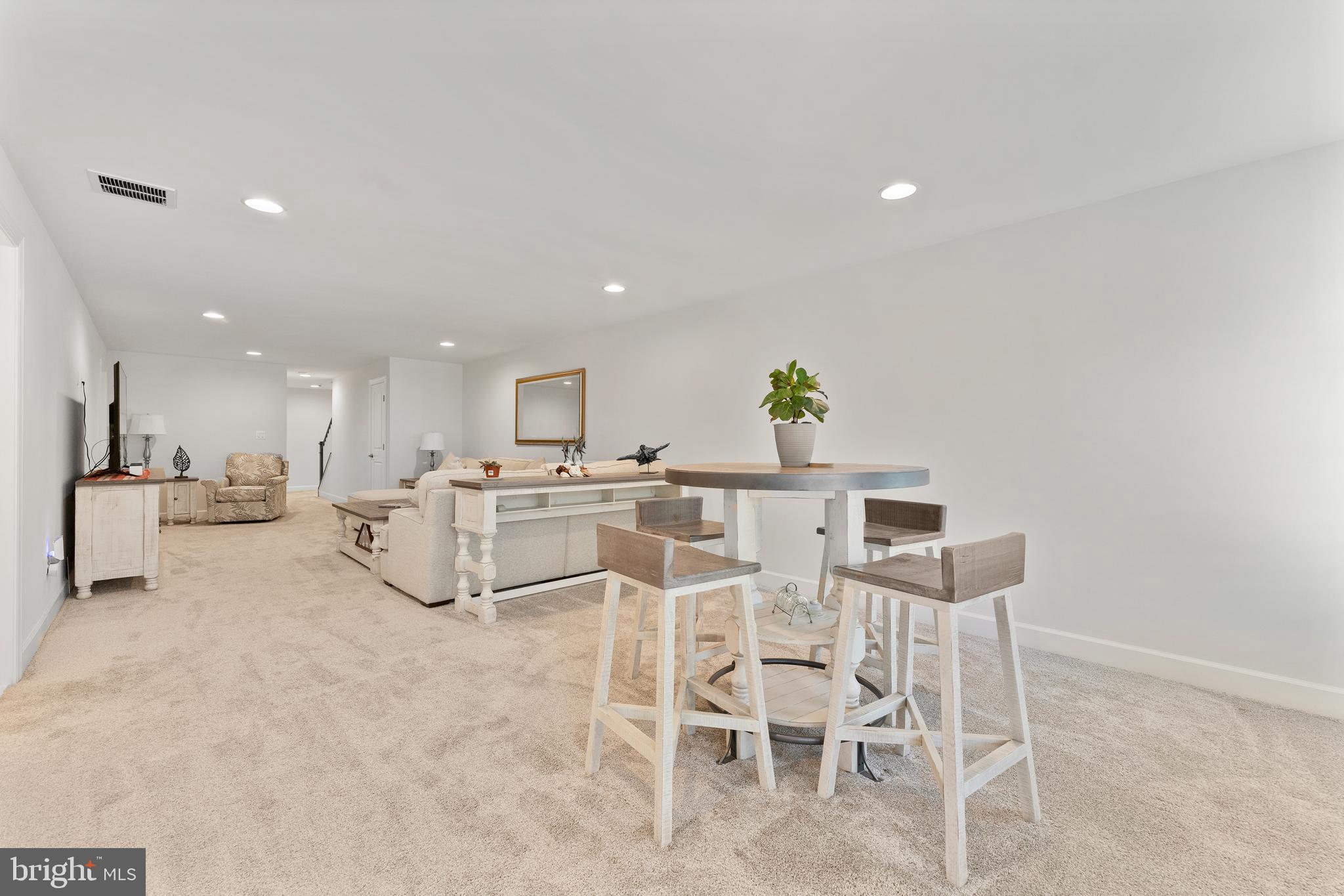 EMBREY MILL - Residential
