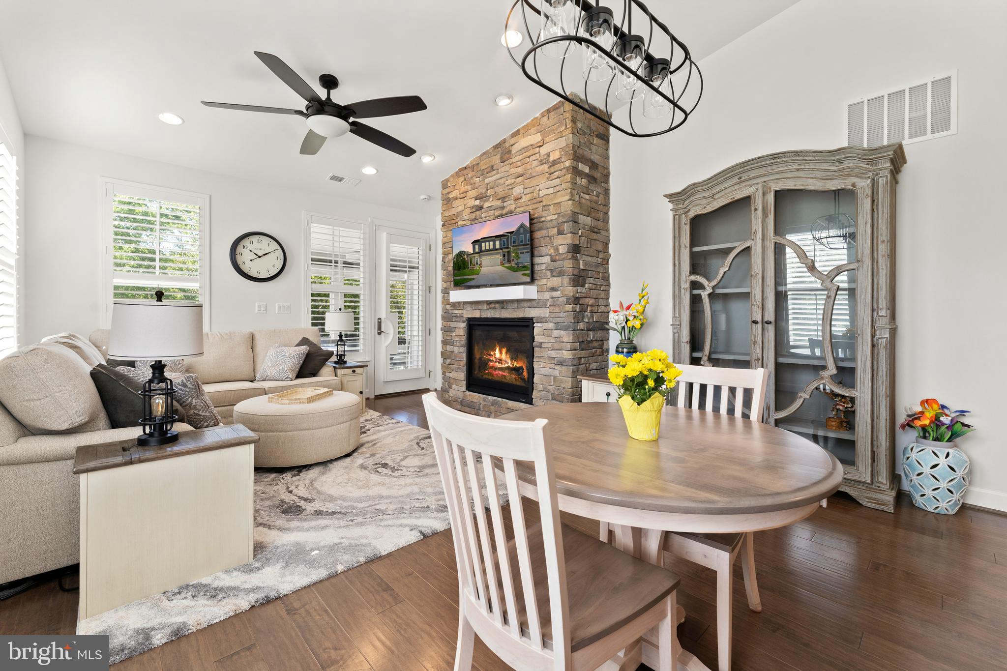 EMBREY MILL - Residential