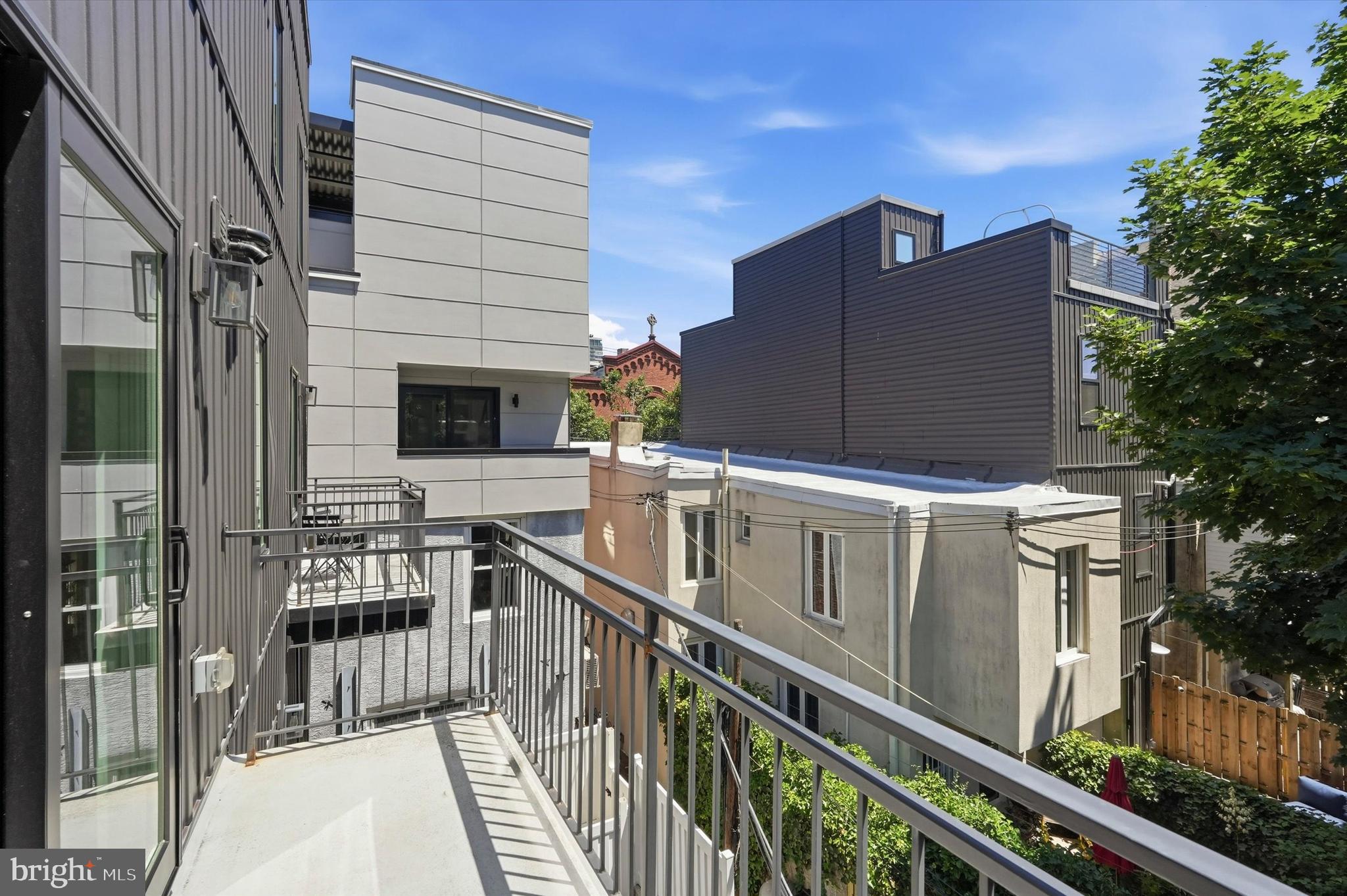 GRADUATE HOSPITAL - Residential