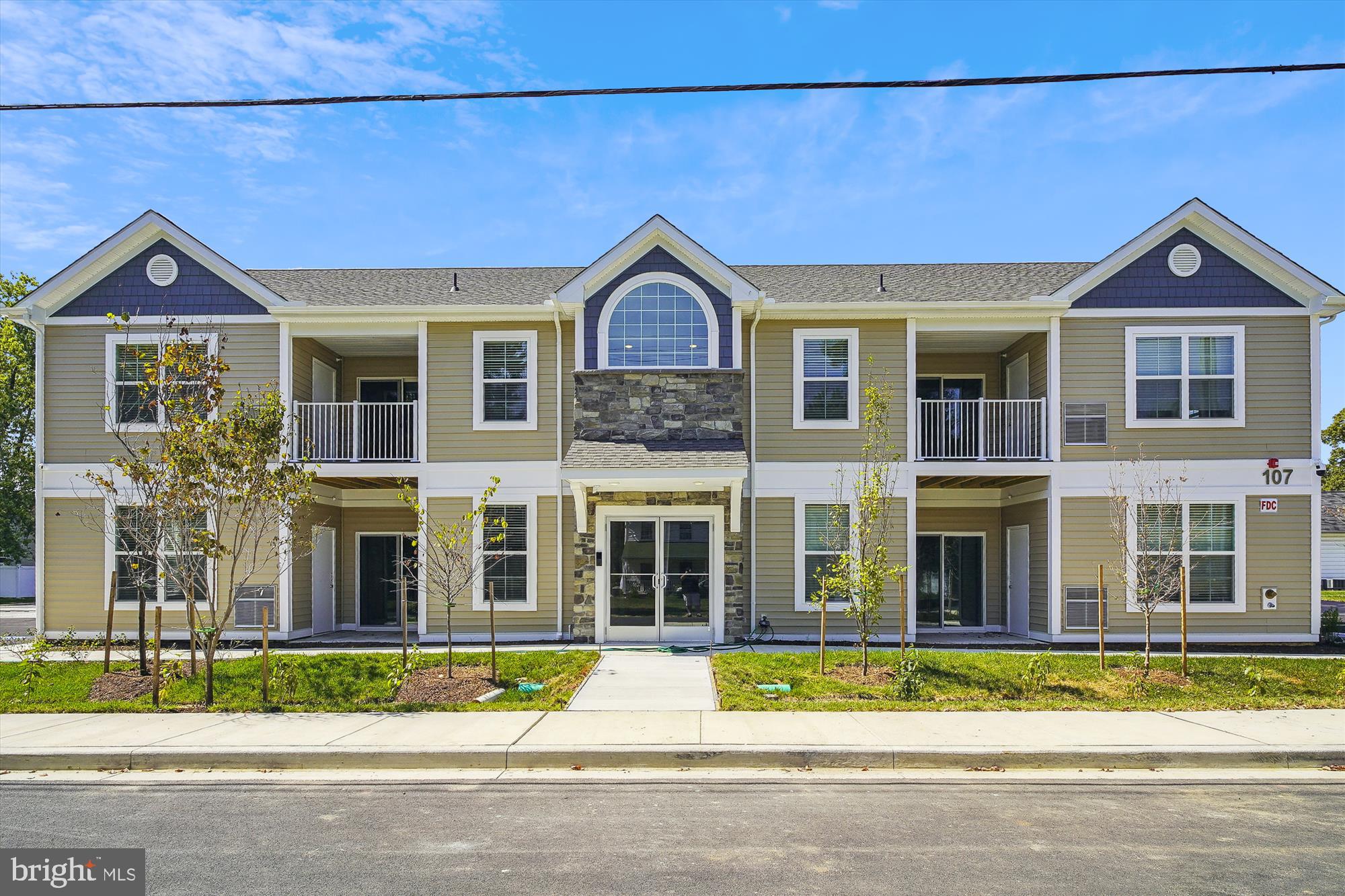 Brand new 1 bedroom 1 bath apartments in Chester. Close to everything Kent Island. Secure building, keyless entry, 1 parking space per unit with plenty of overflow for one additional per unit.  Large kitchens, full size washer & dryers in each unit. Water & sewer included. This is a NO SMOKING building. Pets under 35lbs welcome with a pet deposit.