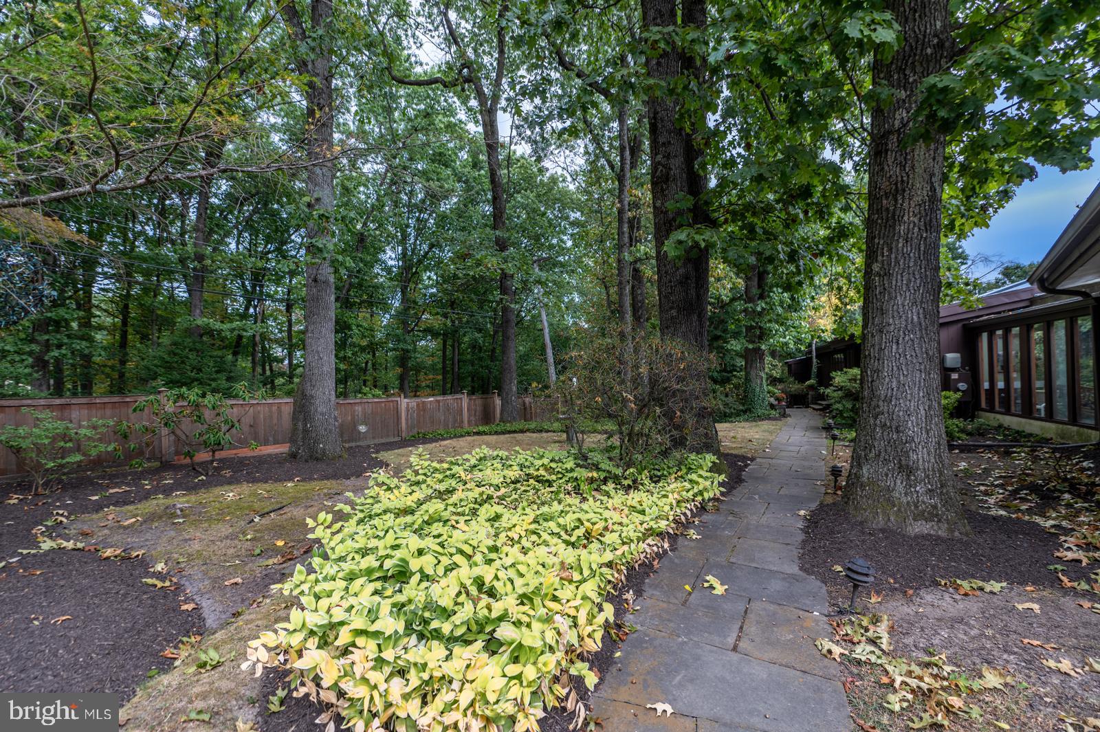 VALLEY FORGE MTN - Residential