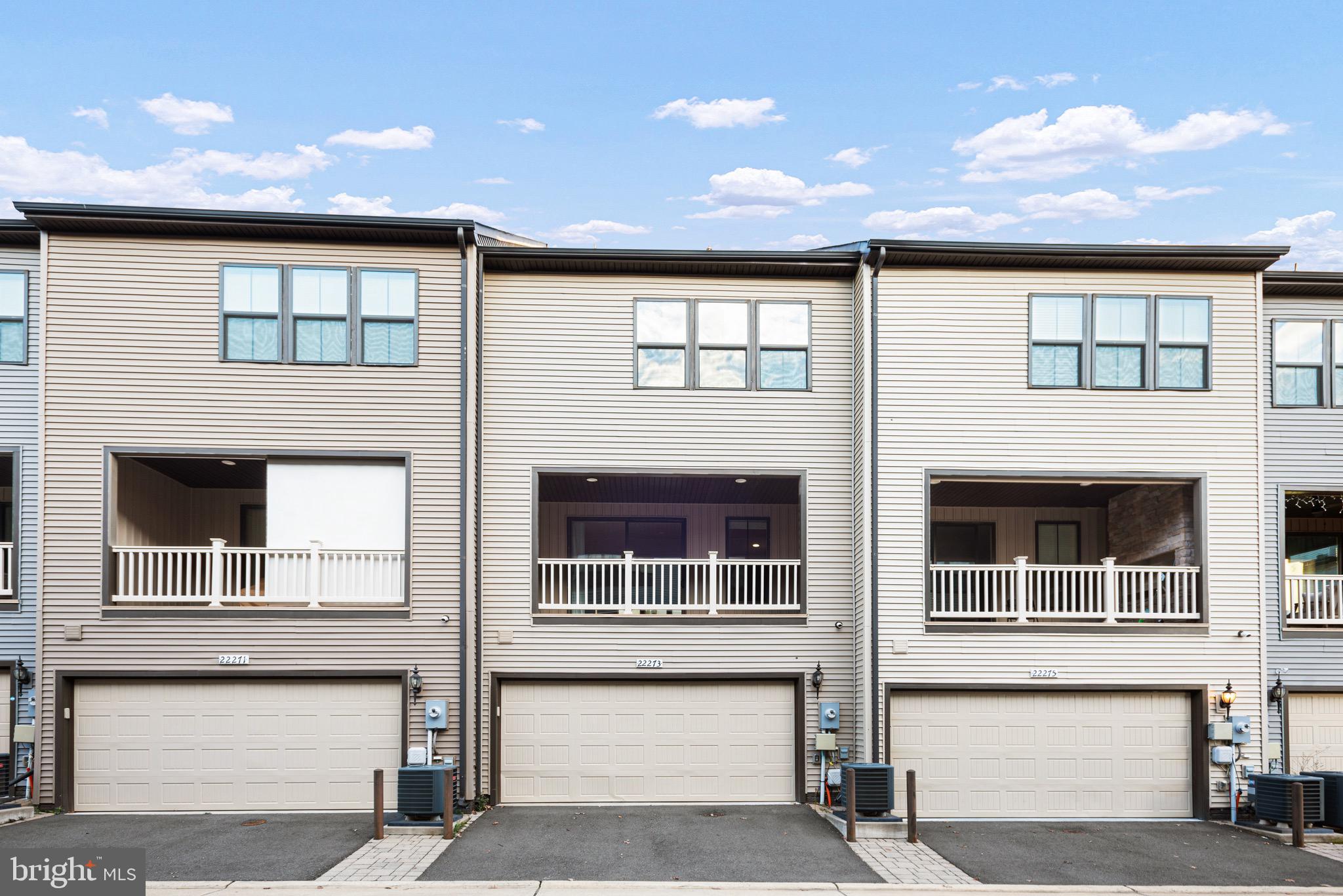 WESTMOORE AT MOOREFIELD - Residential Lease