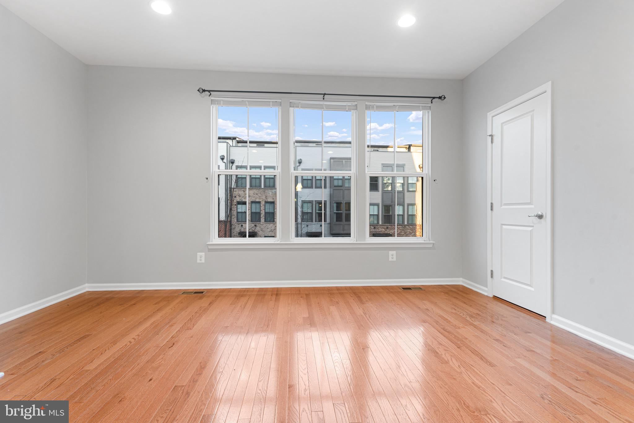 WESTMOORE AT MOOREFIELD - Residential Lease