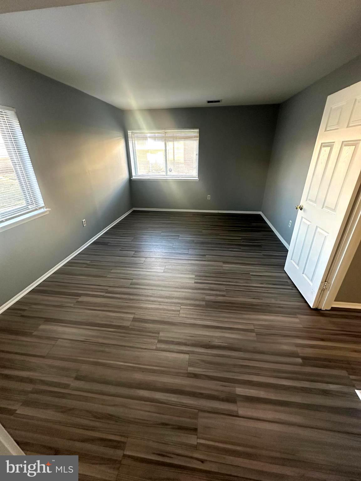 PINES CONDOMINIUM - Residential