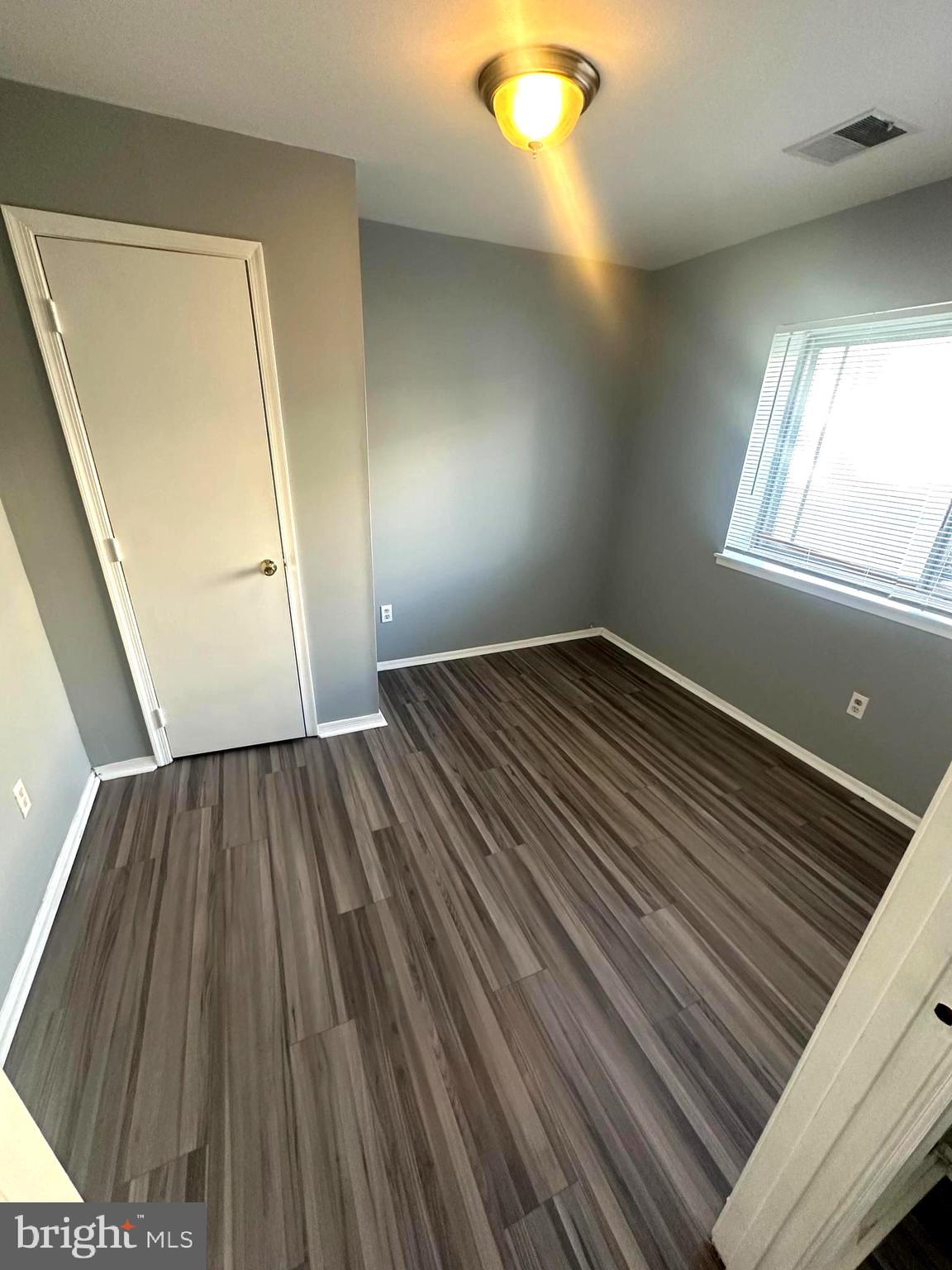 PINES CONDOMINIUM - Residential