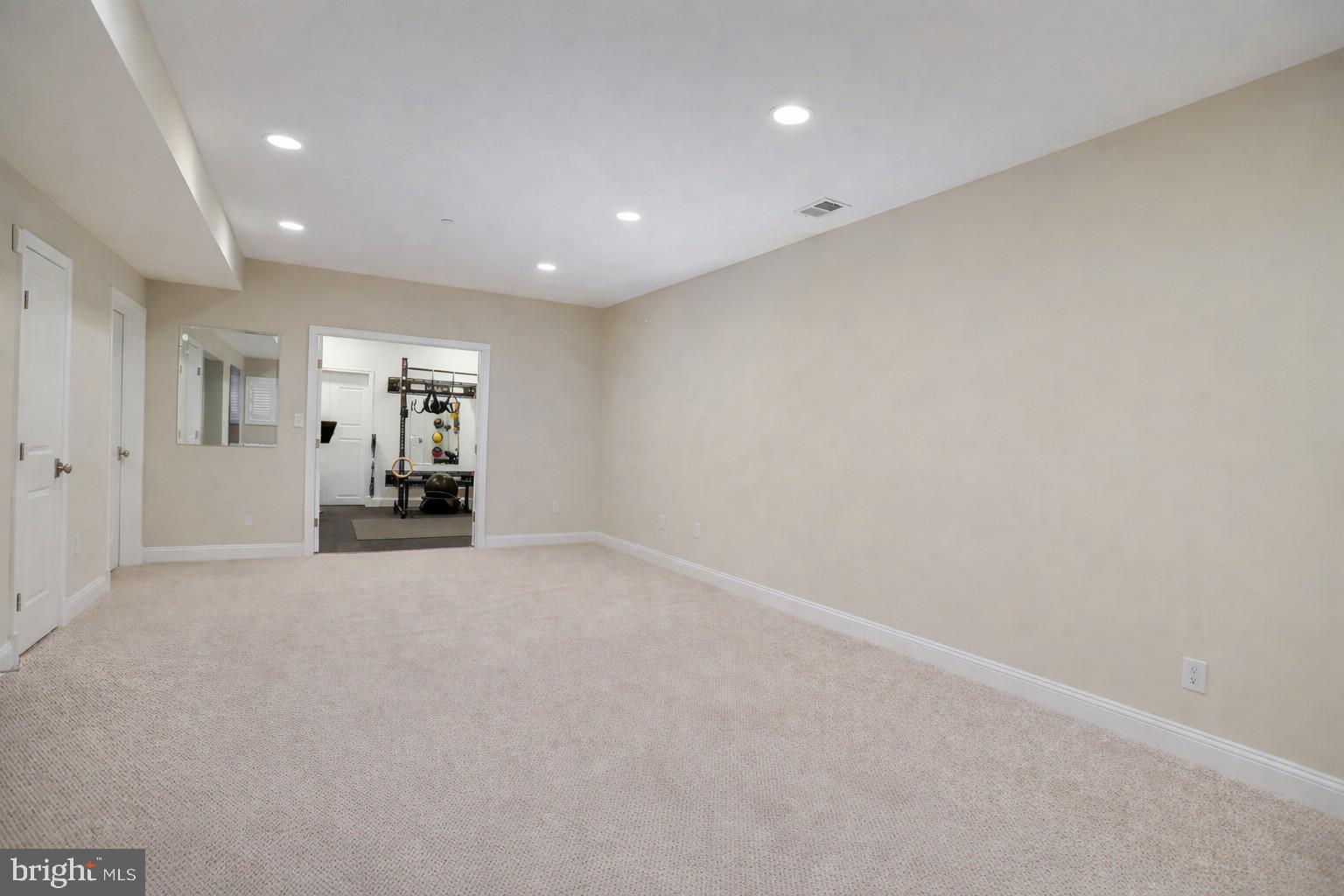 GLENBROOK VILLAGE - Residential