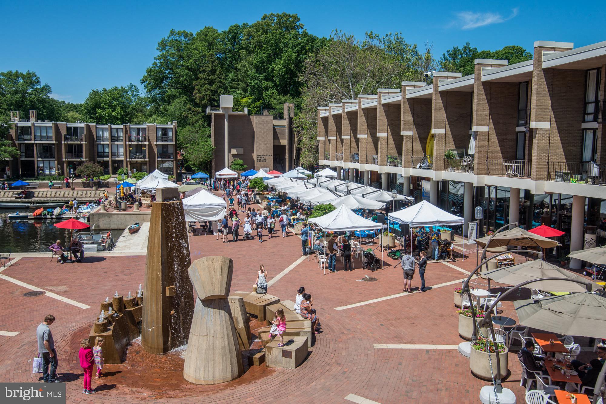 RESTON - Residential