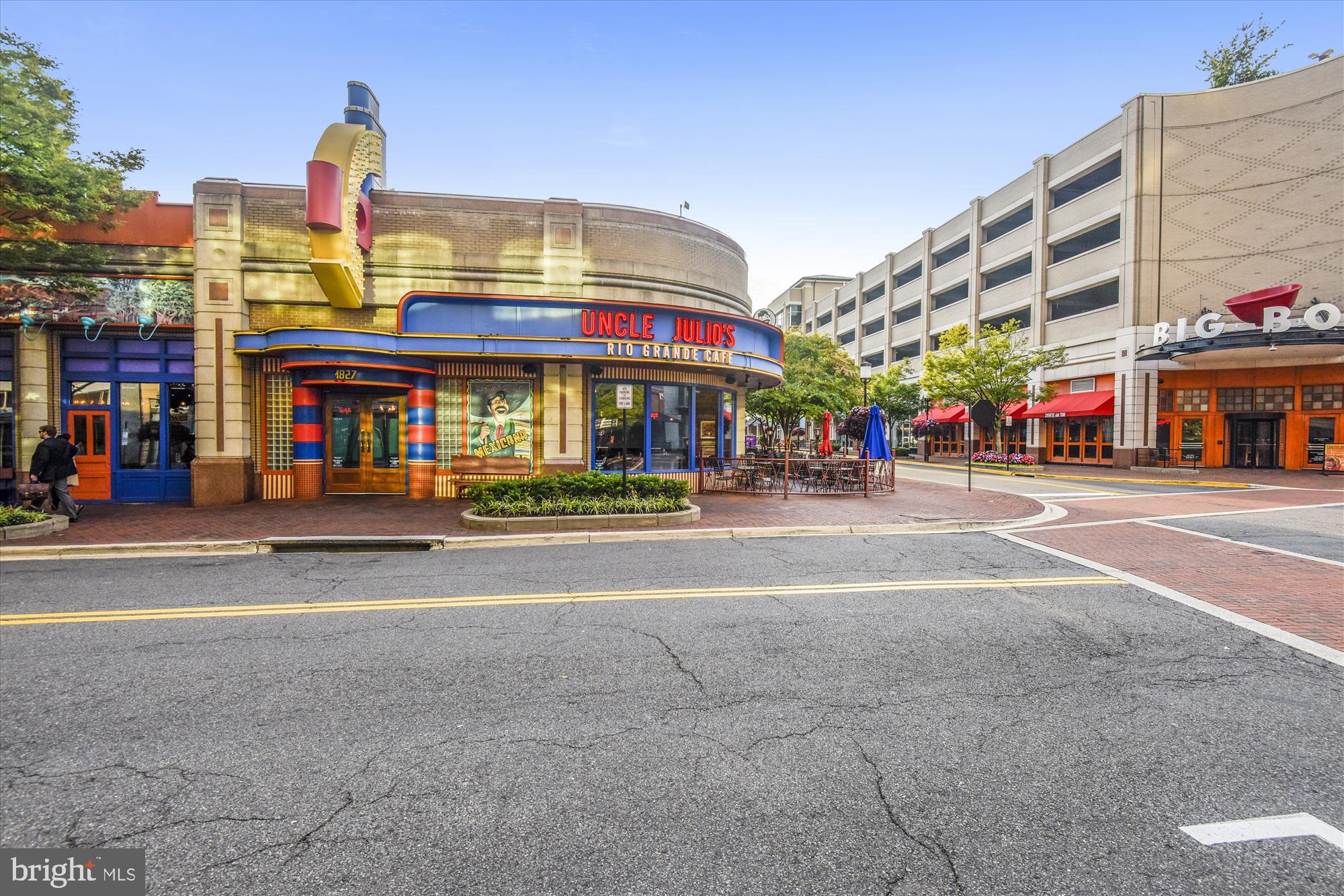 RESTON - Residential