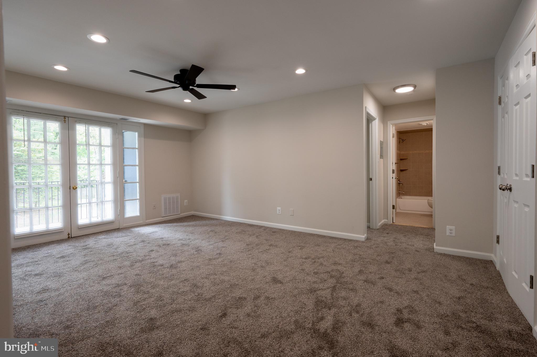 SPRINGFIELD GREEN - Residential