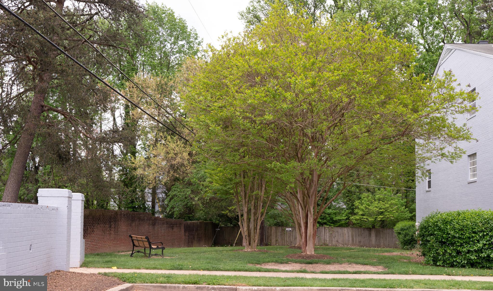 SPRINGFIELD GREEN - Residential