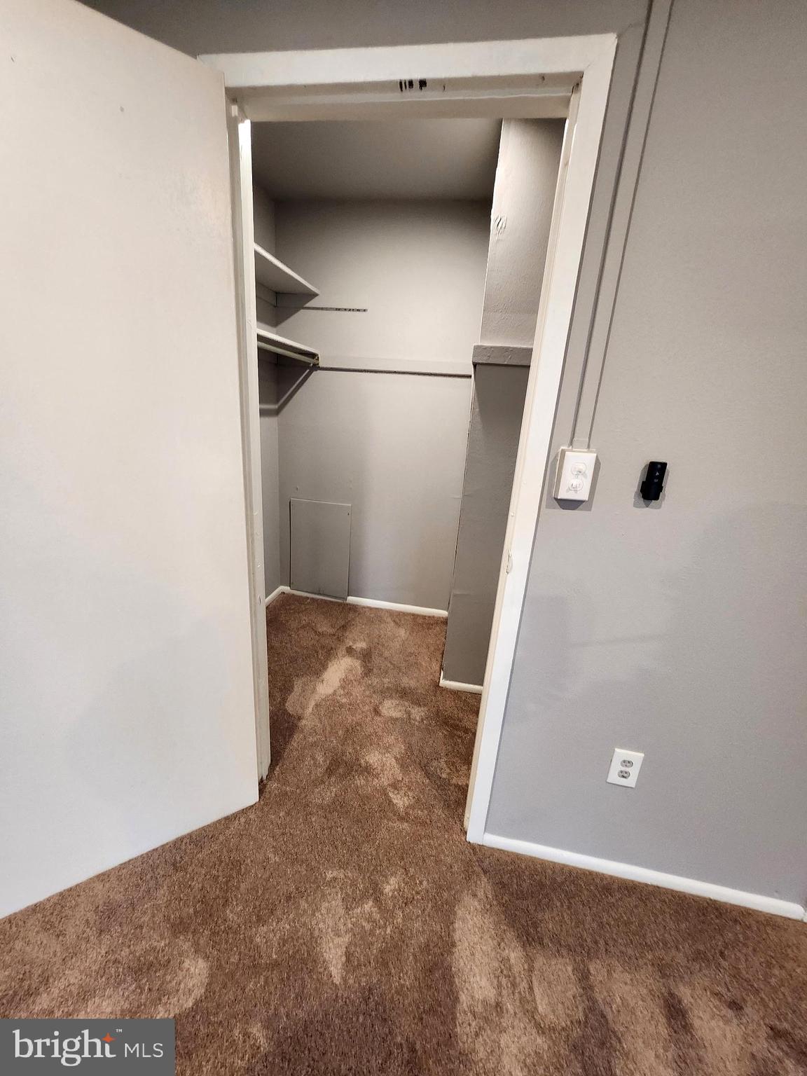 CHELSEA WOODS CONDO - Residential