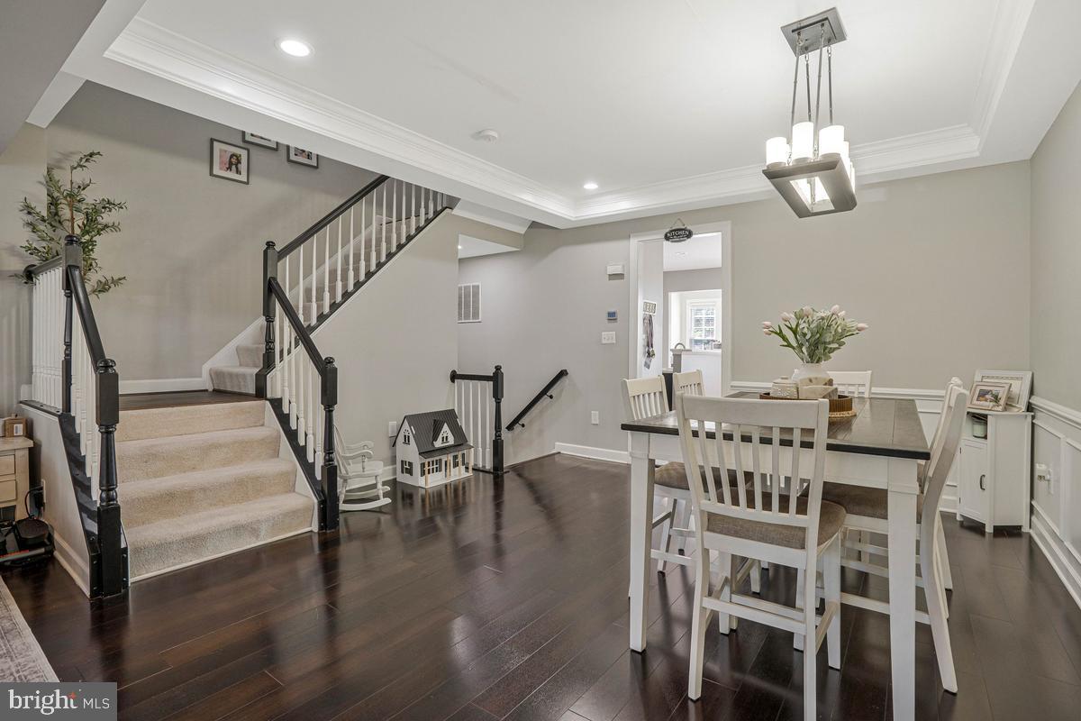 NEW BRISTOW VILLAGE - Residential