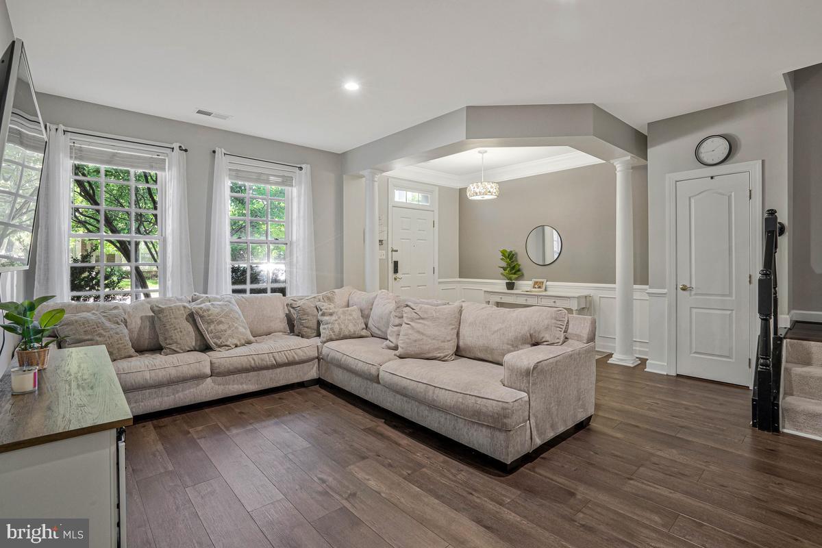 NEW BRISTOW VILLAGE - Residential