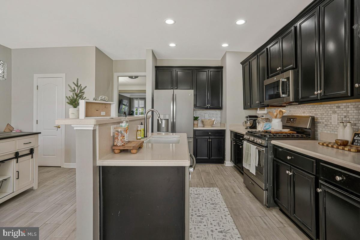NEW BRISTOW VILLAGE - Residential