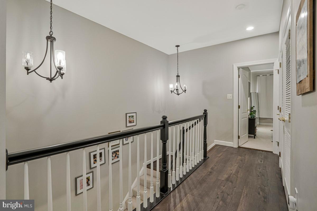 NEW BRISTOW VILLAGE - Residential