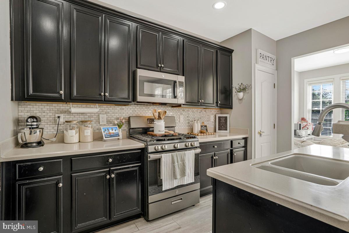 NEW BRISTOW VILLAGE - Residential