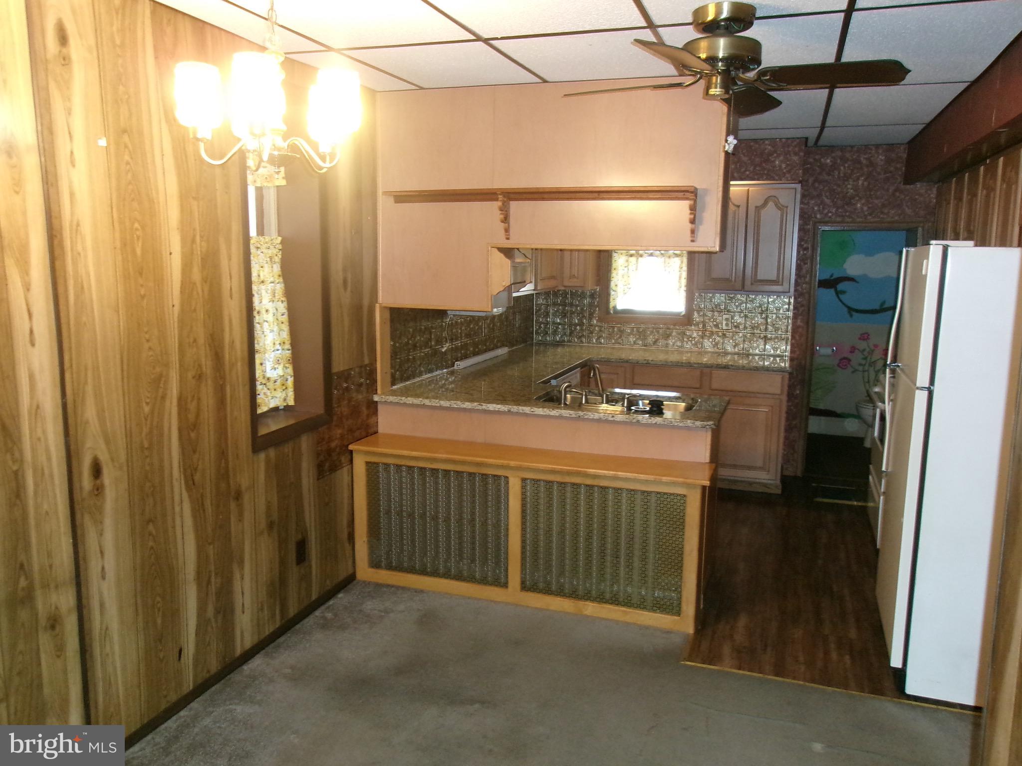 POTTSVILLE - Residential
