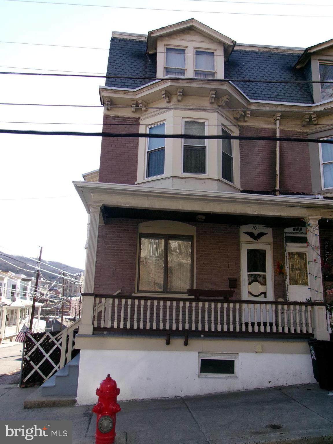 POTTSVILLE - Residential